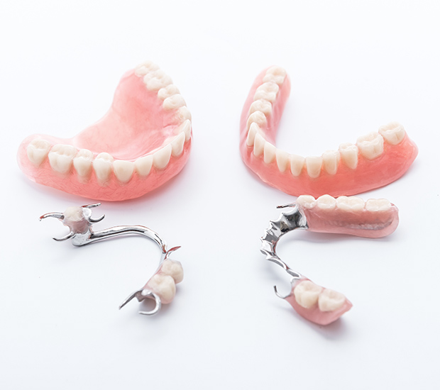 Peoria Dentures and Partial Dentures